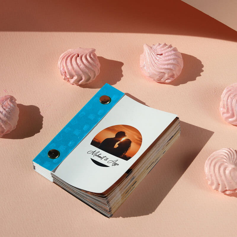 İsim ve Fotoğraf Özelleştirmeli Hareketli Flip Book