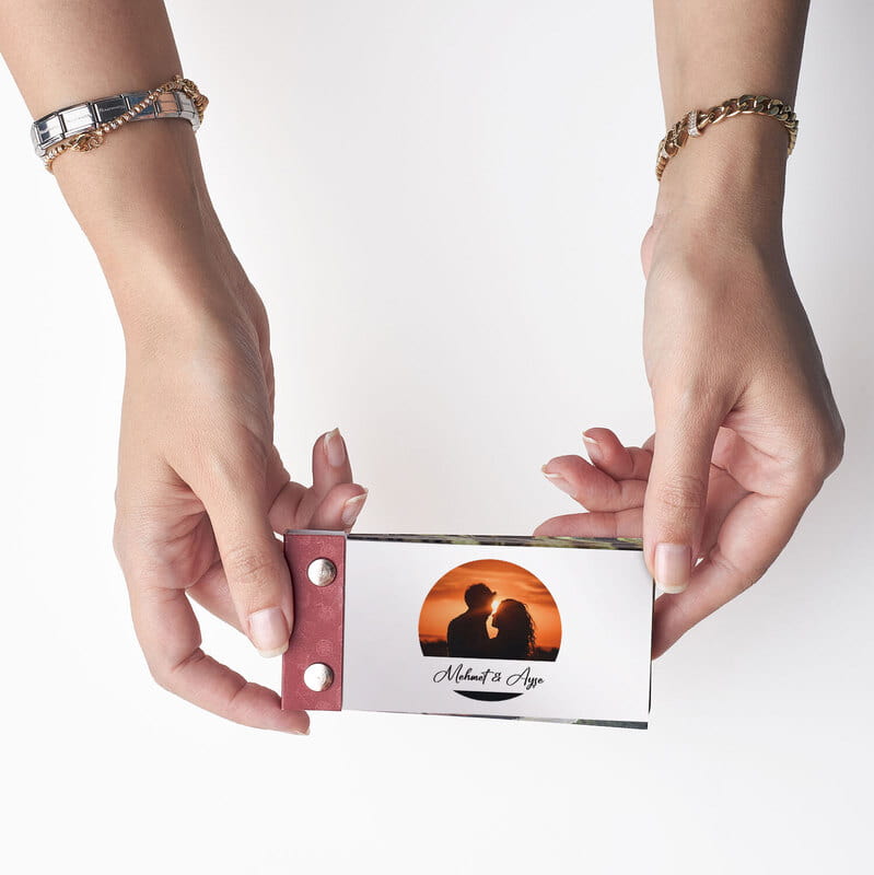 İsim ve Fotoğraf Özelleştirmeli Hareketli Flip Book