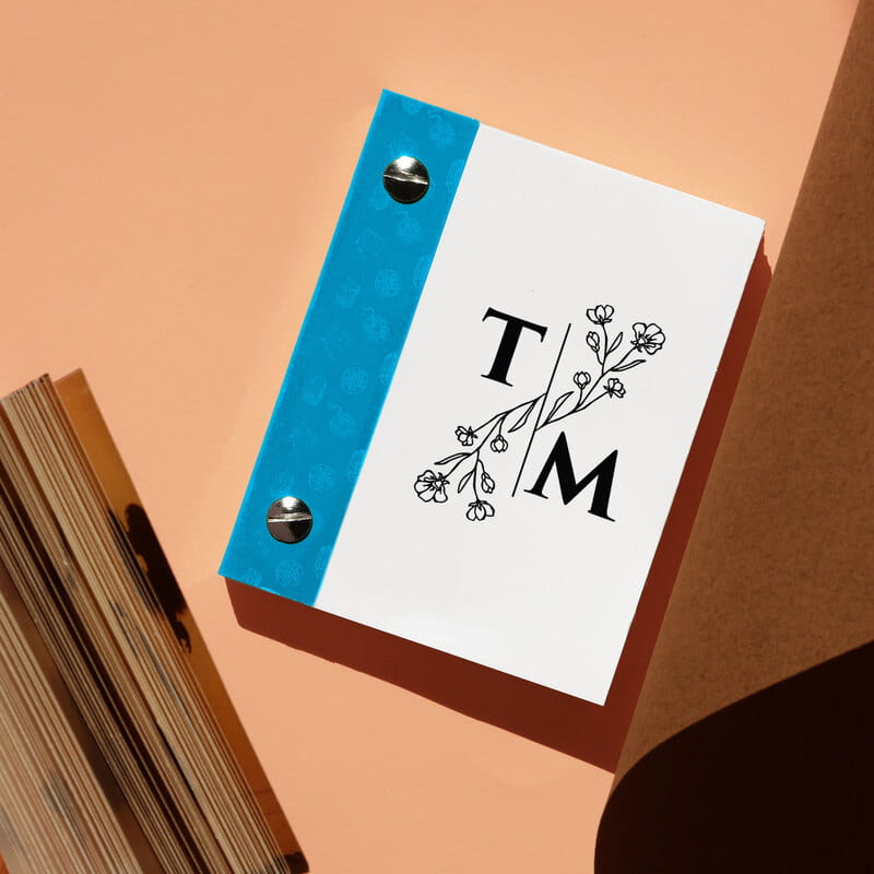 Kapak Harf Özelleştirmeli Çiftlere Hediye Hareketli Anı Kitabı