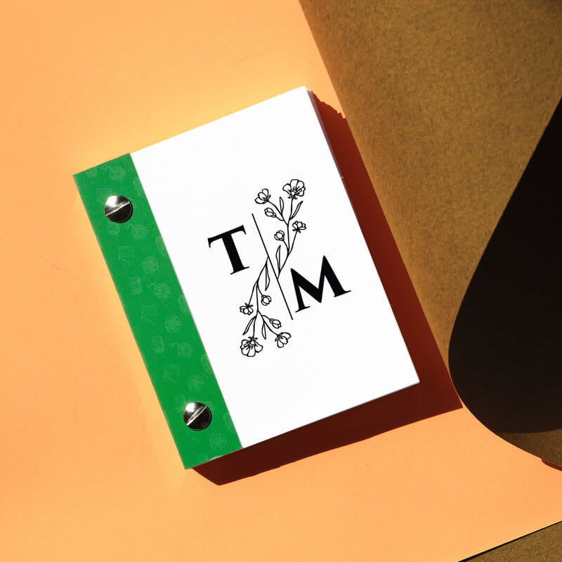 Kapak Harf Özelleştirmeli Çiftlere Hediye Hareketli Anı Kitabı