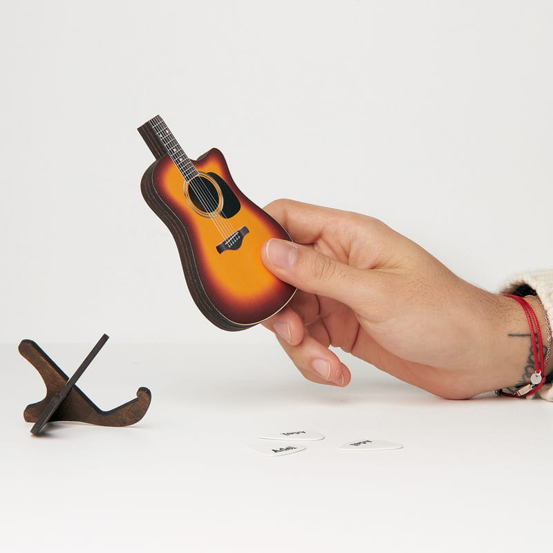 Klasik Gitar Kutu Tasarımlı İsimli 3'lü Pena Seti