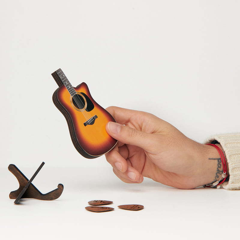 Klasik Gitar Kutulu Harf Mesaj Özelleştirmeli Pena Seti