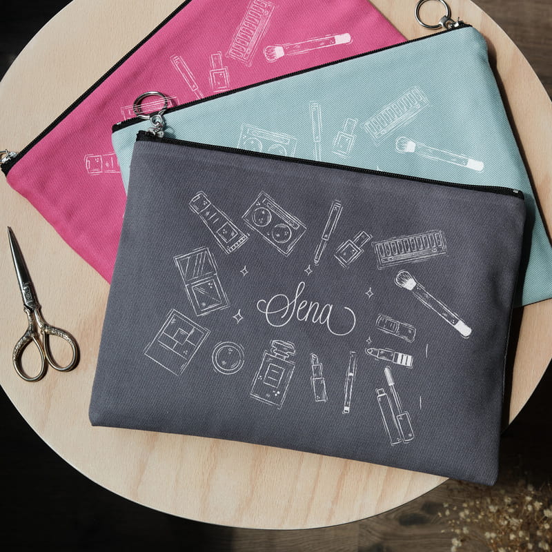 Makyaj Malzemelerim İsimli Kozmetik Çantası