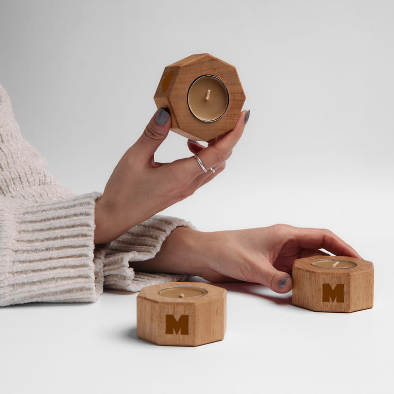 Mom Tasarımlı 3'lü Ahşap Mumluk
