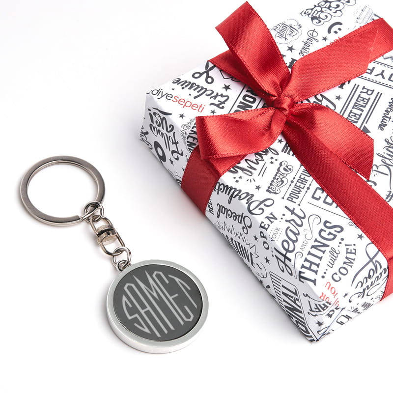 Monogram İsim Yazılı Metal Anahtarlık