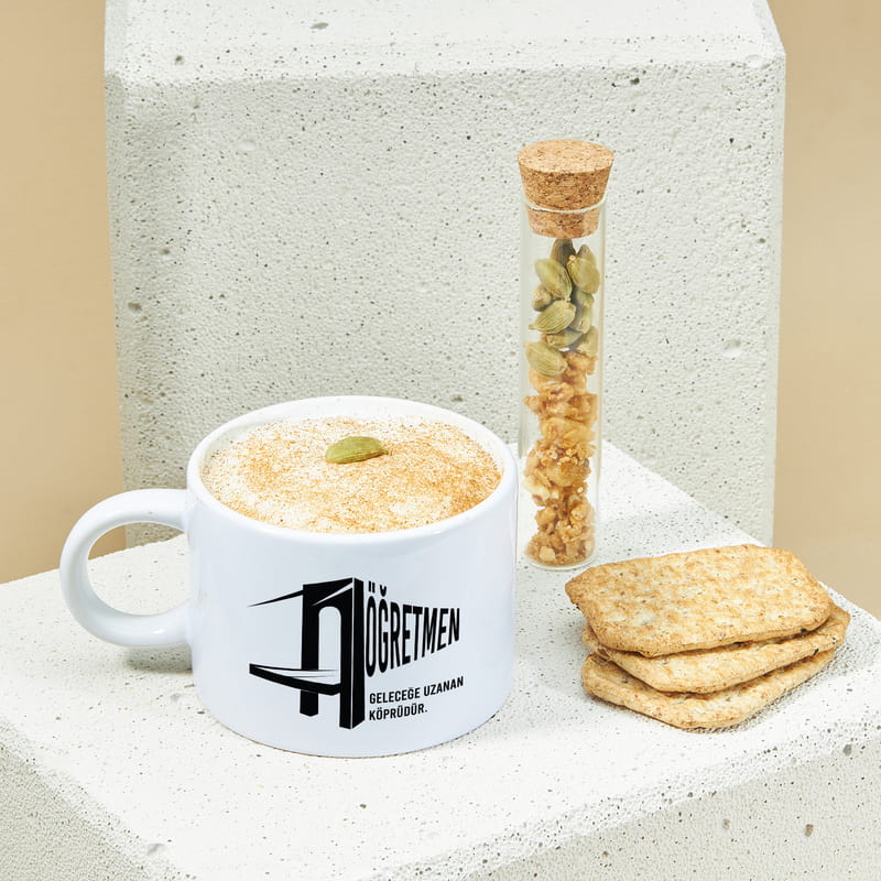 Öğretmen Geleceğe Uzanan Köprüdür Temalı Fincan