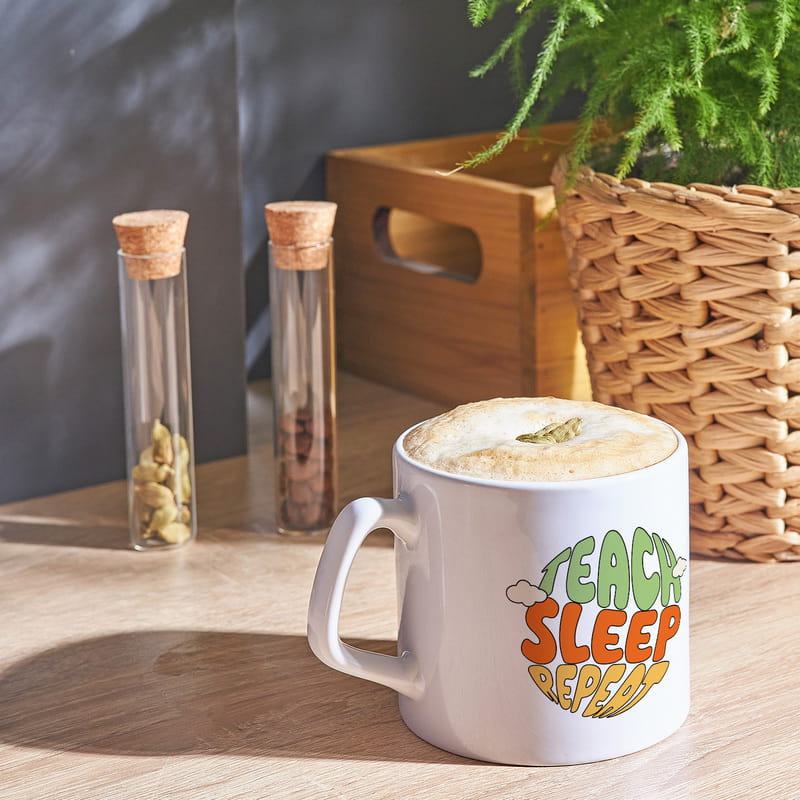Öğretmenler Günü Teach, Sleep, Repeat Tasarımlı Fincan