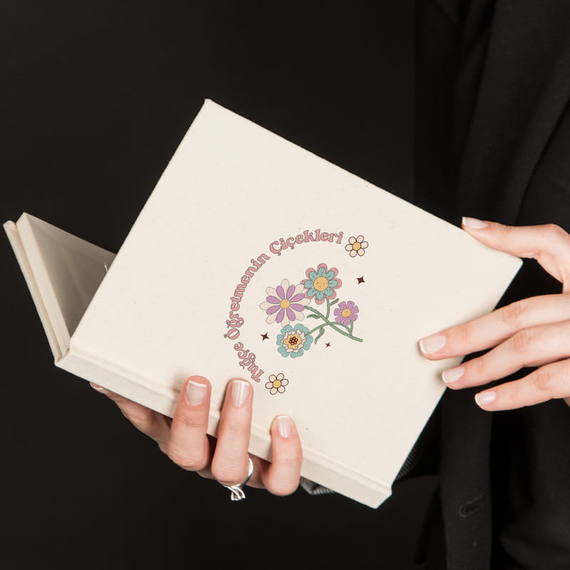 Öğretmenler Gününe Özel İsme Özel Kanvas Defter