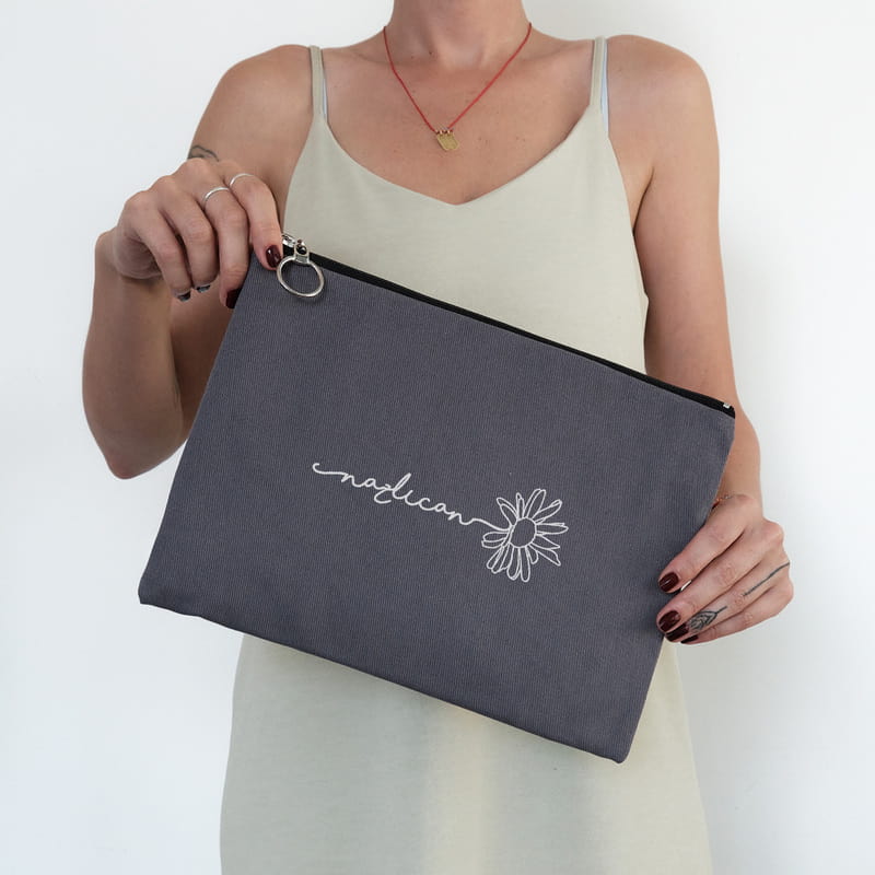 Papatya İsimli Makyaj Çantası