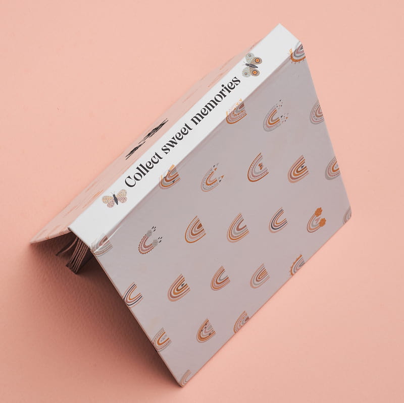 Rainbow İsme Özel Kapaklı Anı Albümü - 35 Fotoğraf Baskı