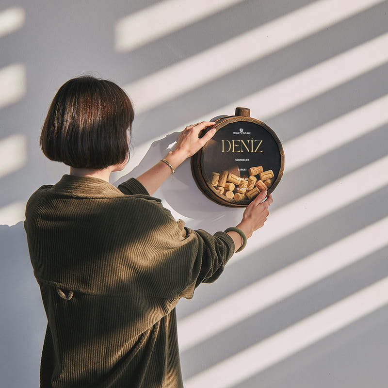 Şarap Skala Hedefli İsme Özel Şarap Mantar Kutusu