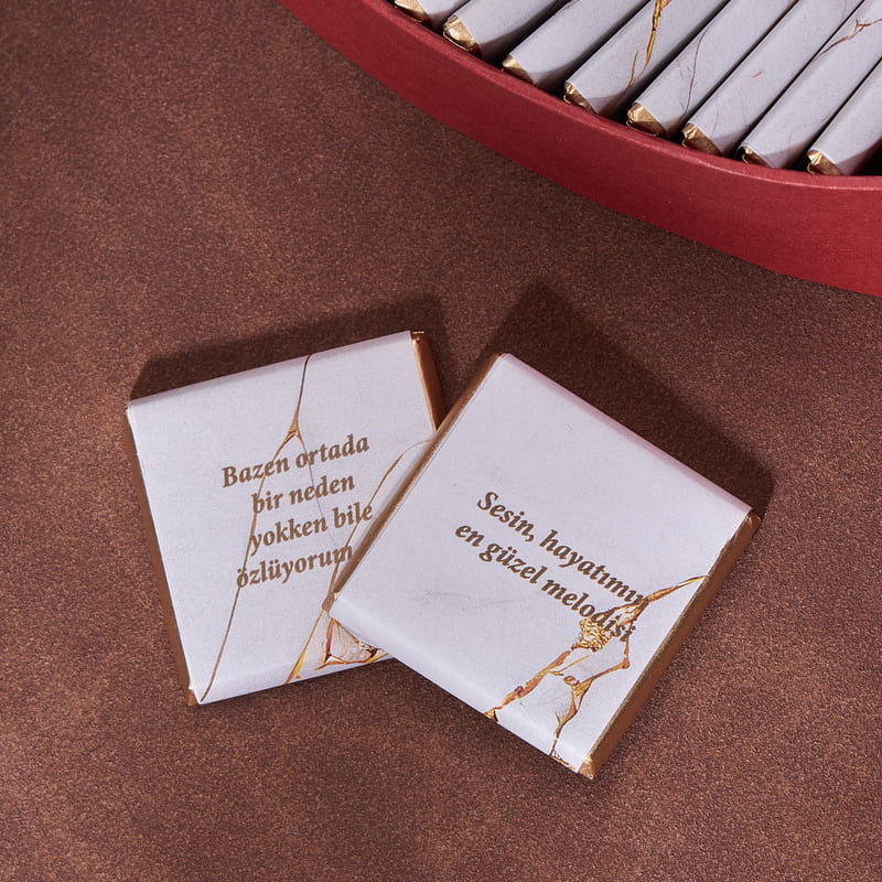 Sevgili Hediyesi 48 Adet Sevgi Mesajlı Çikolata