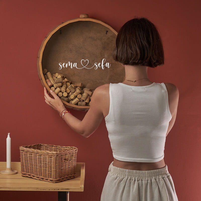 Sevgililere Özel Şarap Mantarı Meşe Koleksiyon Kutusu