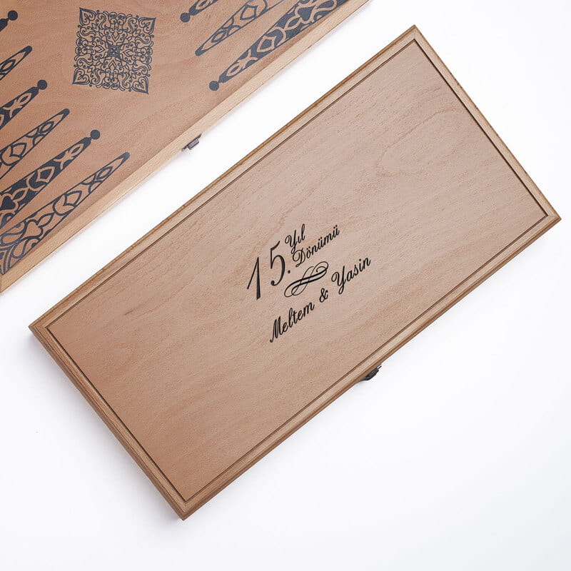 Yıl Dönümü Özel Özelleştirilebilir Kayın Tavla Seti