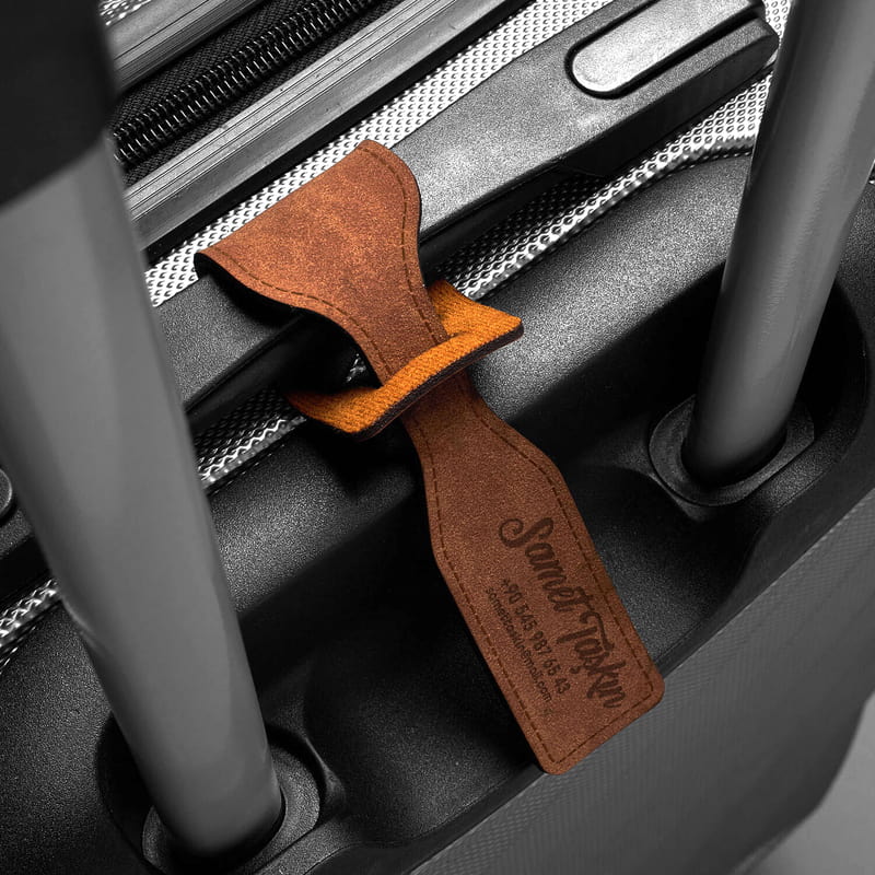 2'li İsme Özel Deri Bavul İsimliği