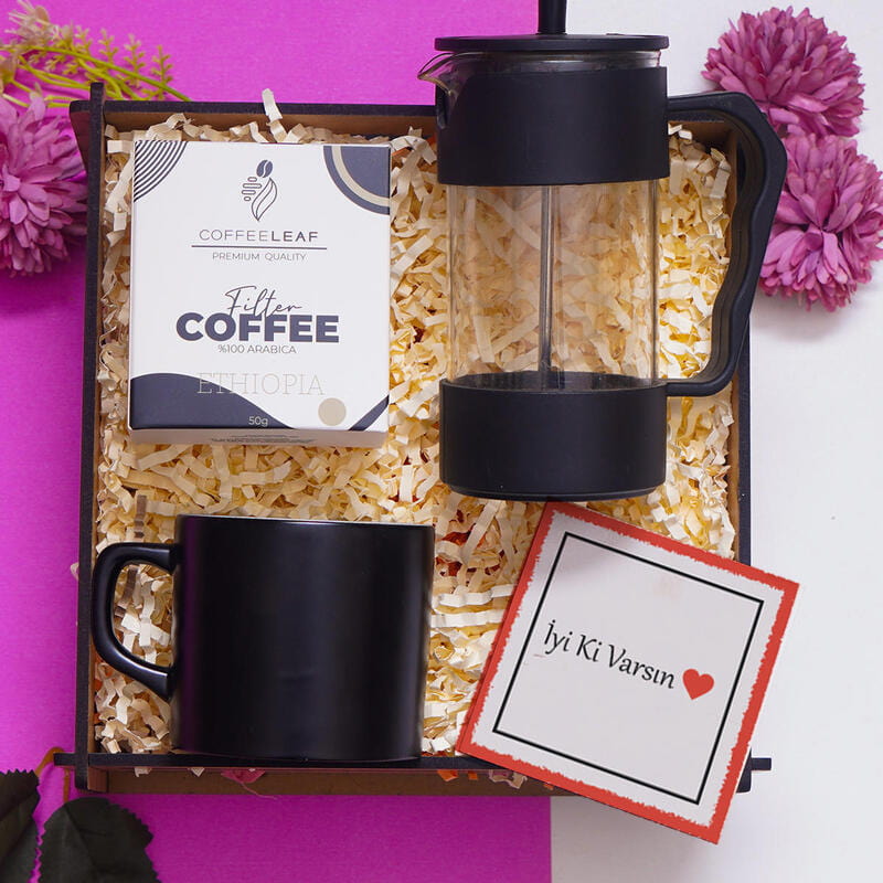 Ahşap Kutu İçerisinde Şık Tasarımlı French Press Fincan Filtre Kahve Hediye Kutusu