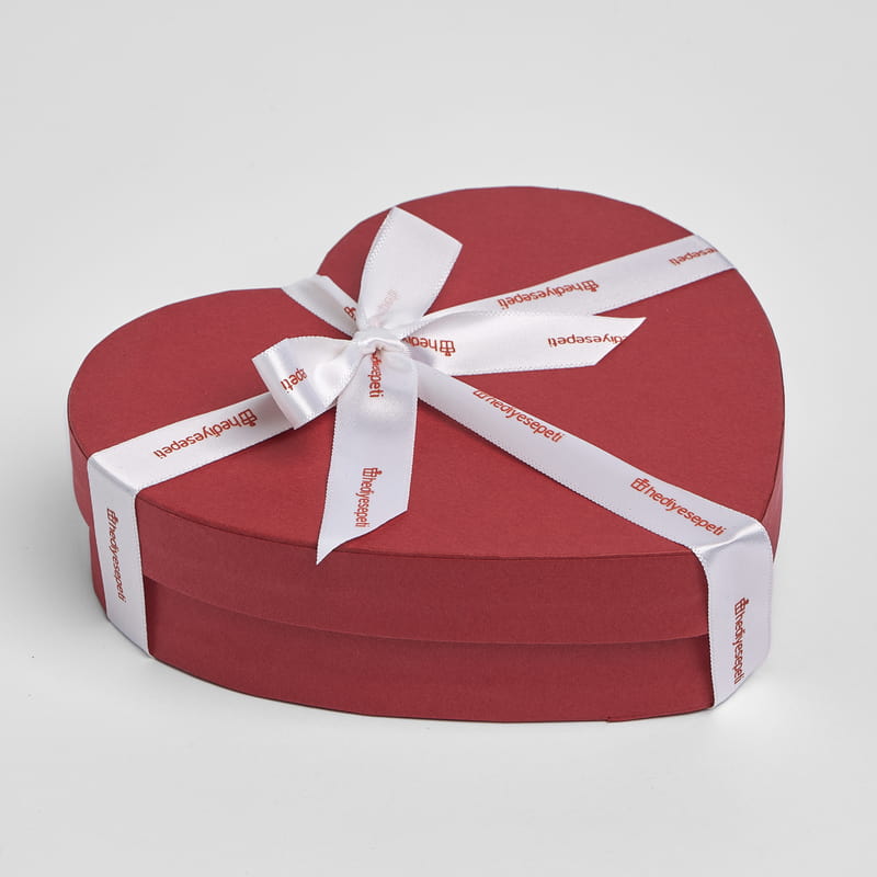 Anneye Hediye Seni Sevmemin 32 Sebebi Çikolata