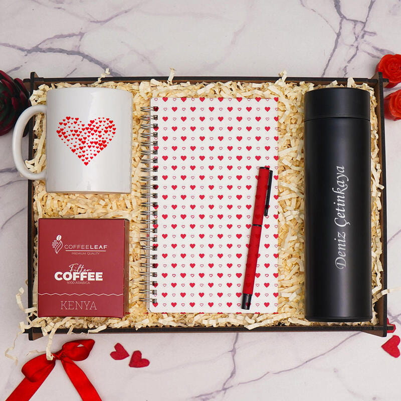 Aşk, Kahve ve Yazılacak Güzel Anılar Kutusu