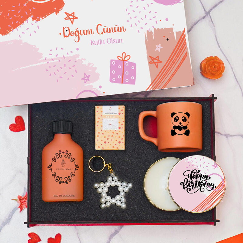 Bahar Tonlarıyla Doğum Günü Hediye Kutusu