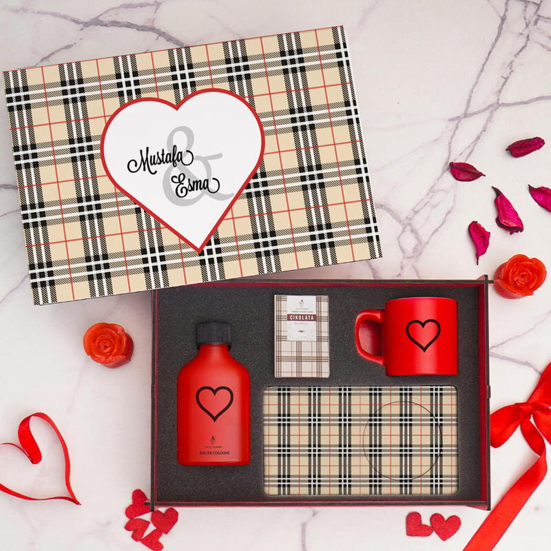 Çiftlere Özel Ahşap Kutuda Fincan Kolonya AŞK Kahvesi Hediye Kutusu