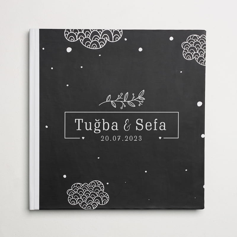Çiftlere Özel İsim Yazılı 24 Fotoğraflı Anı Defteri