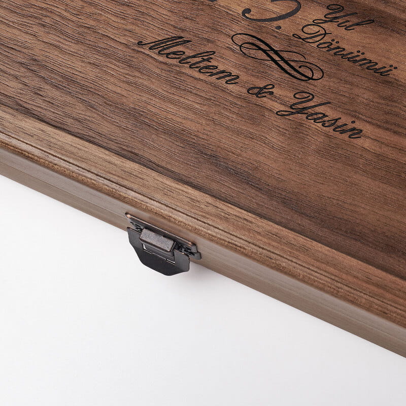 Evlilik Yıl Dönümü Hatırası Havuz Kapaklı Ceviz Tavla Seti