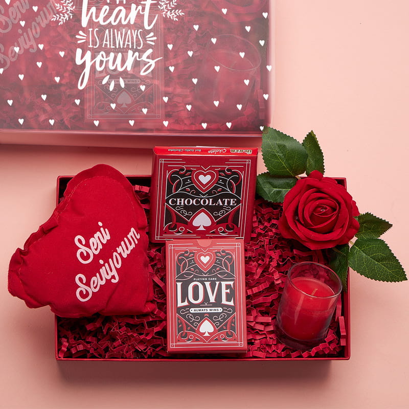 Fotoğraflı İskambil Kartları Sevgili Hediye Kutusu