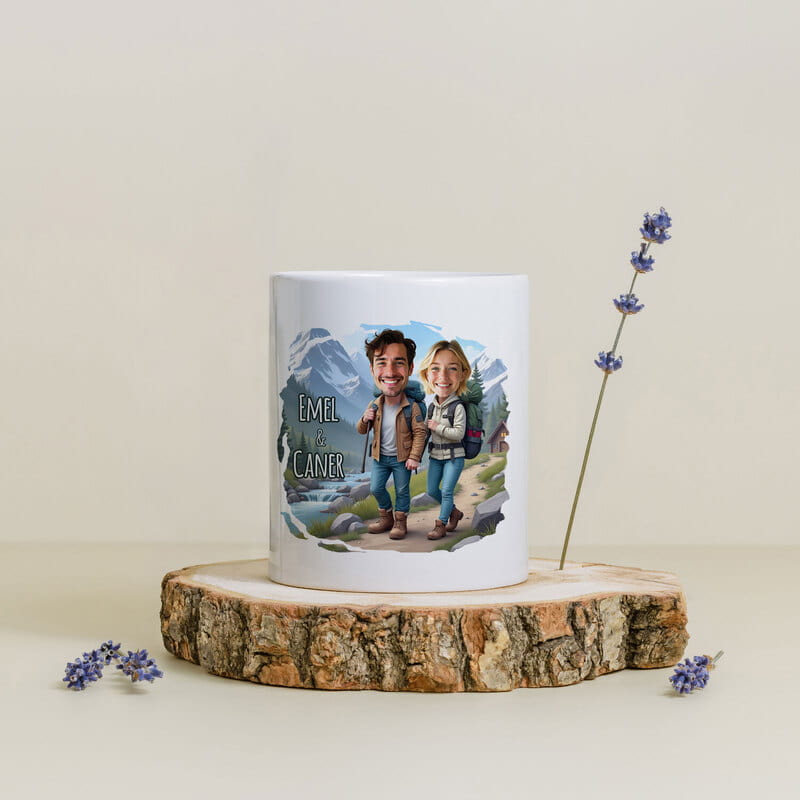 Gezgin Aşıklar Karikatür Tasarımlı Kupa