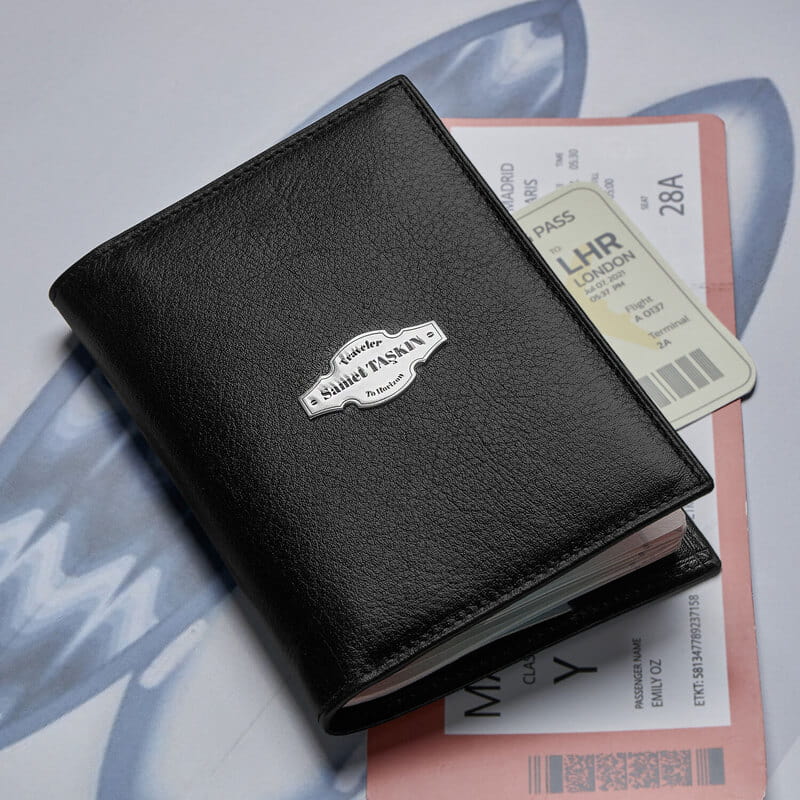 Gümüş Armalı İsme Özel Deri Pasaport Cüzdanı