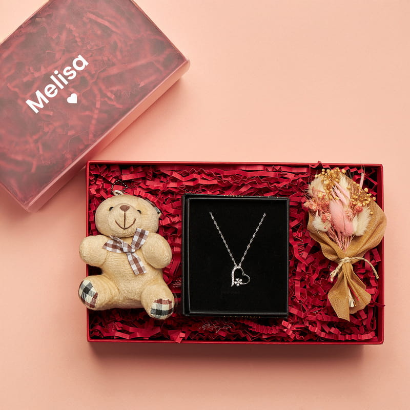 Gümüş Kolye Hediyeli Sevgili Hediye Kutusu