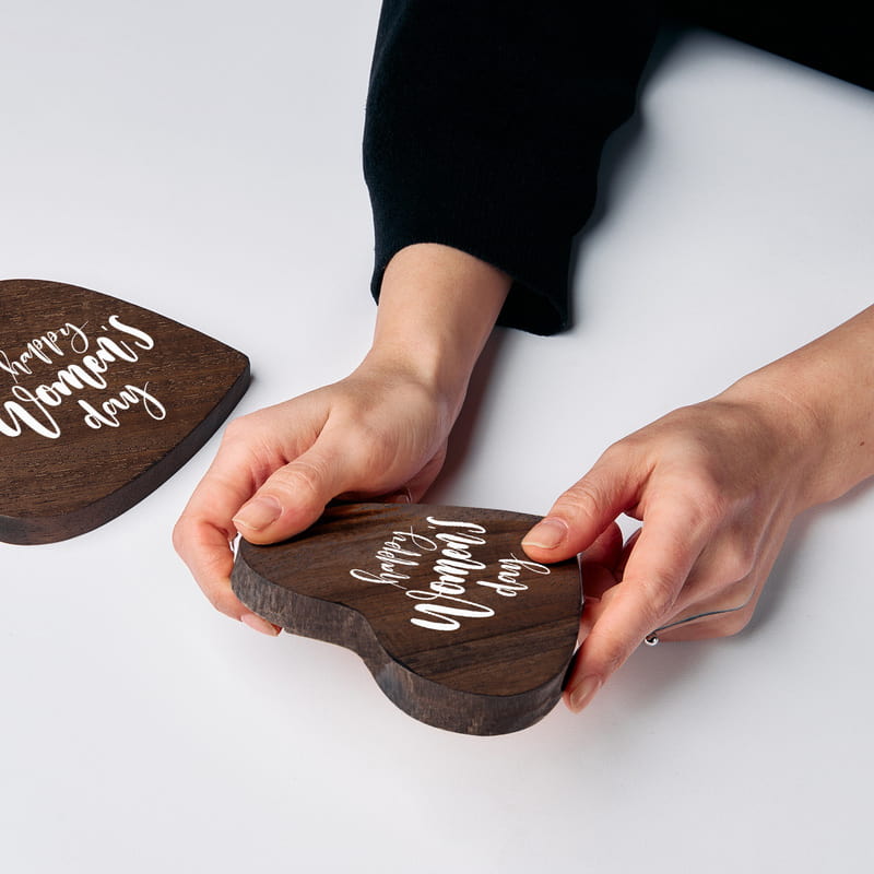 Kadınlar Günü Özel Tasarımlı Ahşap Dekoratif Kalp