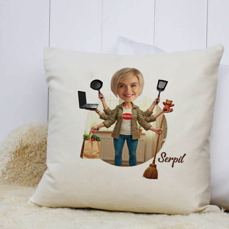Kahraman Annemiz Kişiye Özel Karikatür Yastık