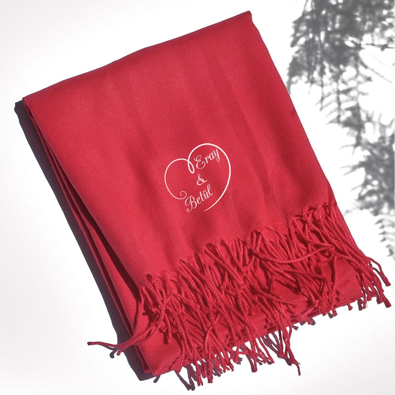 Kalp Tasarımlı Kişiye Özel Dokulu Şal