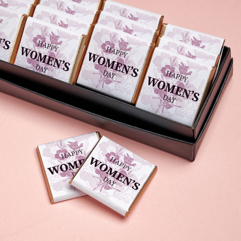 Kişiye Özel Kadınlar Günü Hediye Kutusu