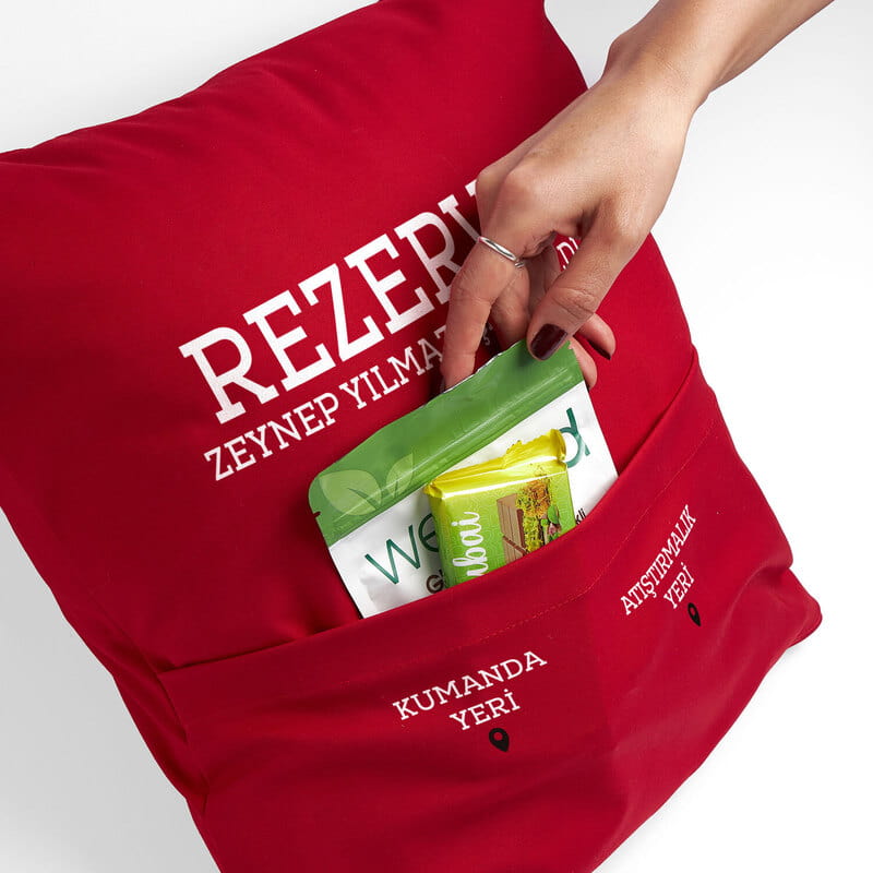 Kişiye Özel Kumanda ve Atıştırmalık Cepli Esprili Yastık