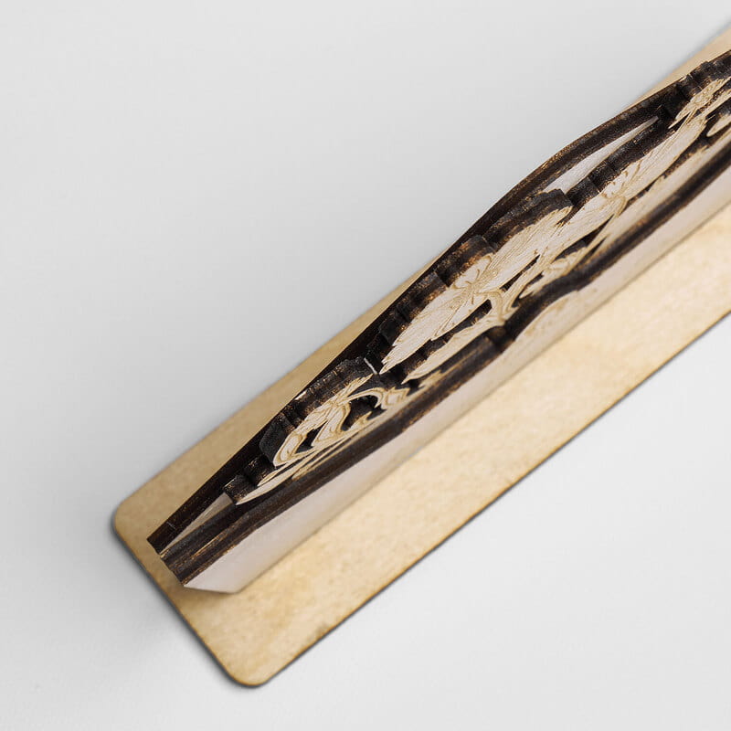 Kişiye Özel Mesajlı Ahşap Anneler Günü Çiçek Dekoru