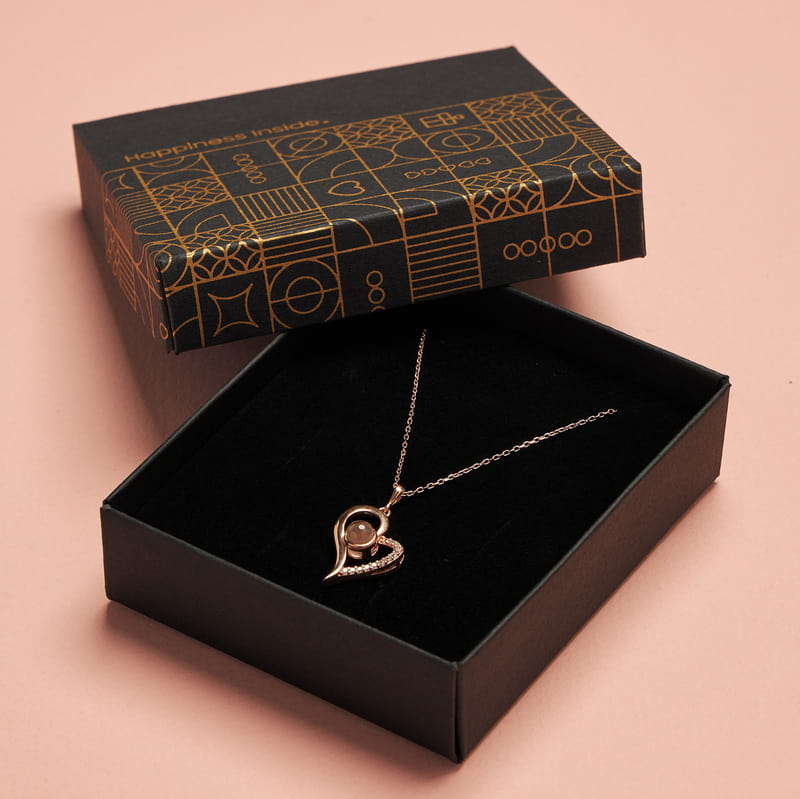 Kişiye Özel Nutella Kolye ve Çiçek Hediye Kutusu