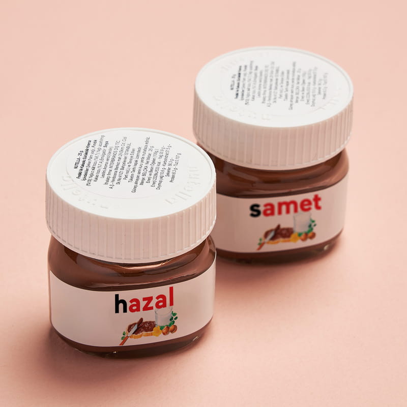 Kişiye Özel Nutella Kolye ve Çiçek Hediye Kutusu
