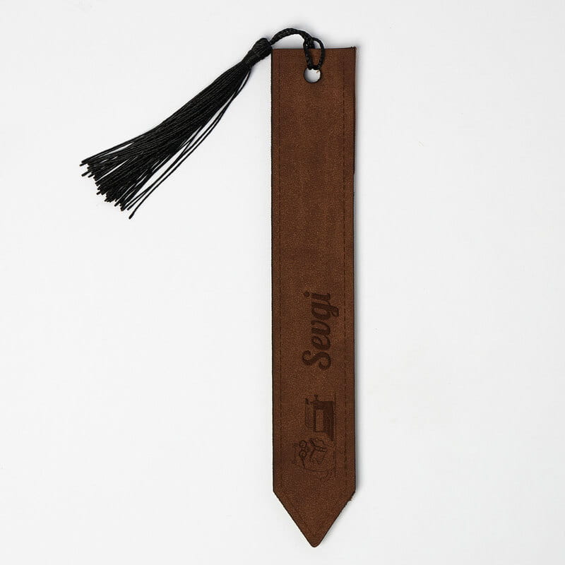 Kitap Kurdu Kedi İsimli 4'lü Deri Kitap Ayracı