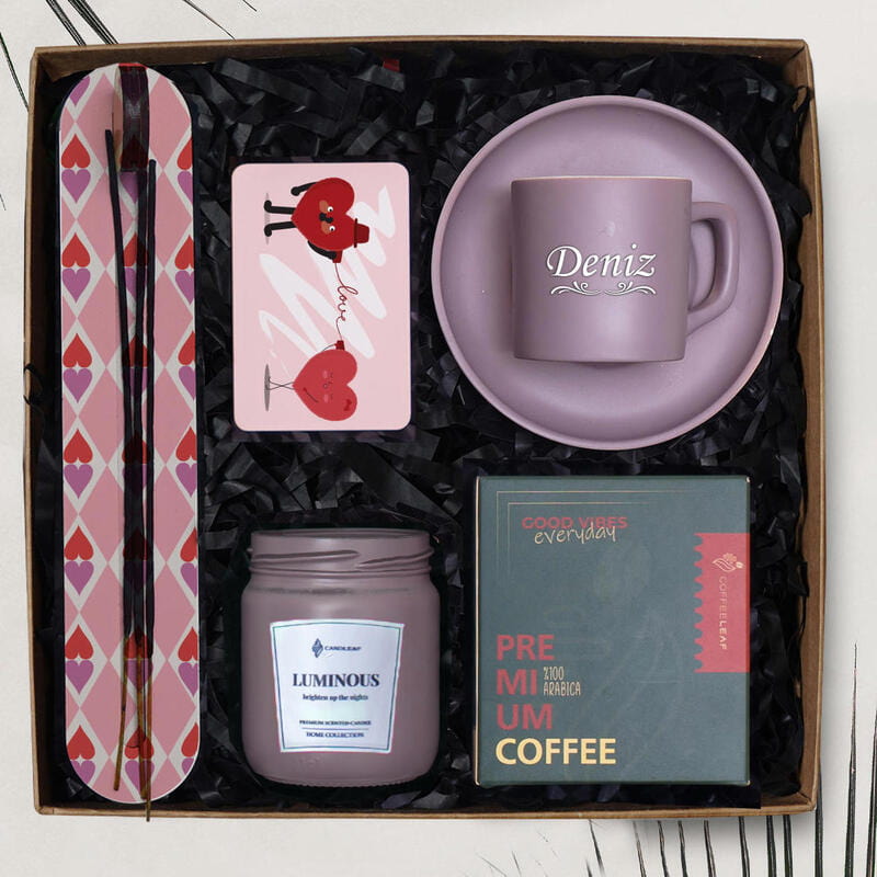 Love Temalı Kişiselleştirilmiş Hediye Seti