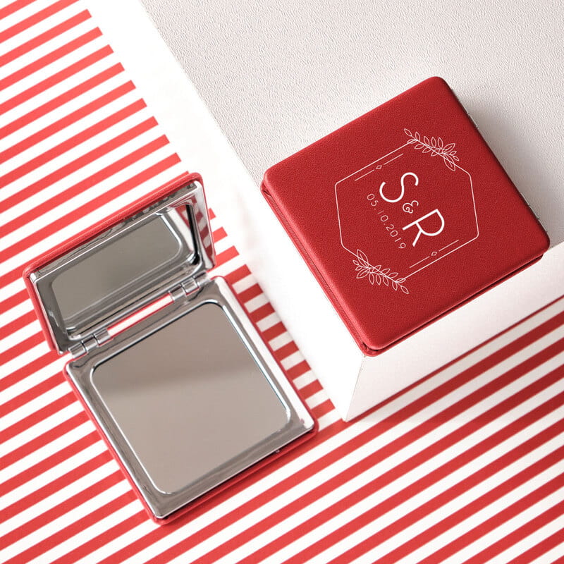 Minimal Harfler Mini Makyaj Aynası