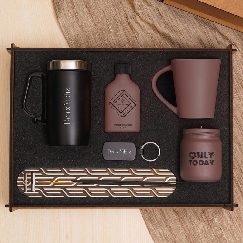 Minimal ve Maskülen: Modern Hediye Seti