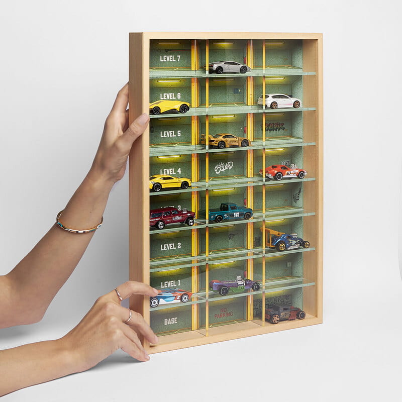 Oyuncak Araba Koleksiyon Rafı