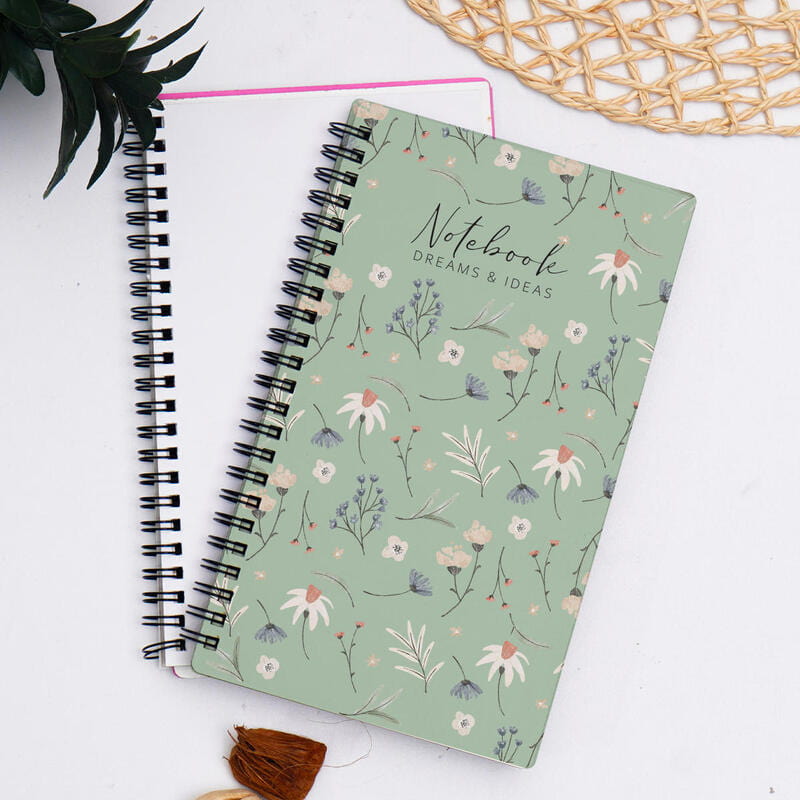 Özel Tasarımlı Defter Kalem Fular Kombini Hediye Kutusu