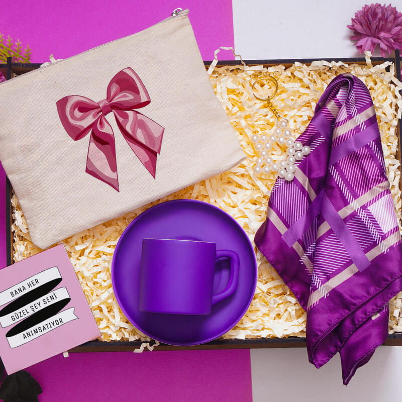 Özel Tasarımlı Renkli Kahve Fincanı Makyaj Çantası Fular Anahtarlık Hediye Kutusu