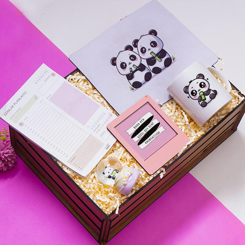 Panda Tasarımlı Özel Kutusunda Günlük Planlayıcı Mouspad Fincan Çerçeve Hediye Kutusu