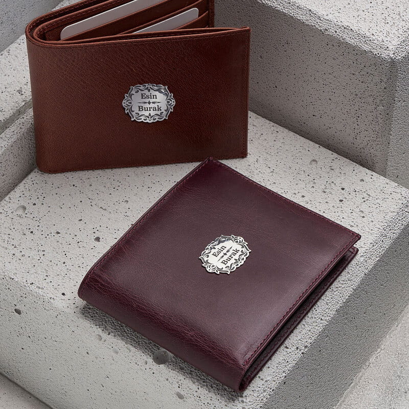 Sevgili İsimli Gümüş İşlemeli Vintage Deri Cüzdan