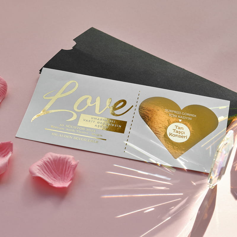Sevgiliye Aktivite Hediyesi Kazı Kazan Bilet