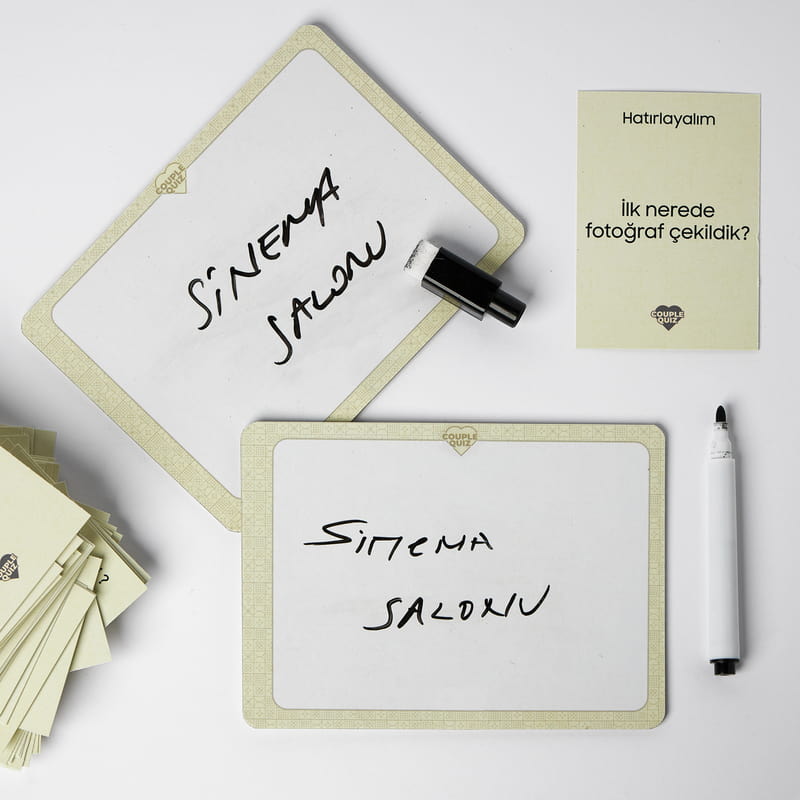 Sevgiliye Eğlenceli Soru Cevap Aktivite Kutusu