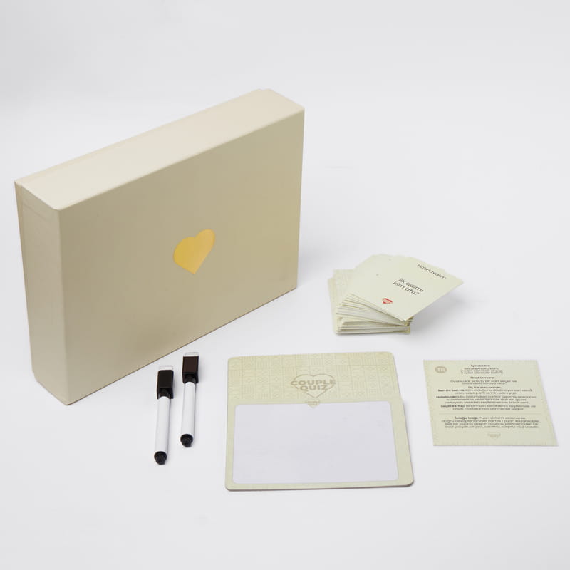 Sevgiliye Eğlenceli Soru Cevap Aktivite Kutusu